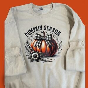 NEW XL Pumpkin Season Graphic Sweatshirt